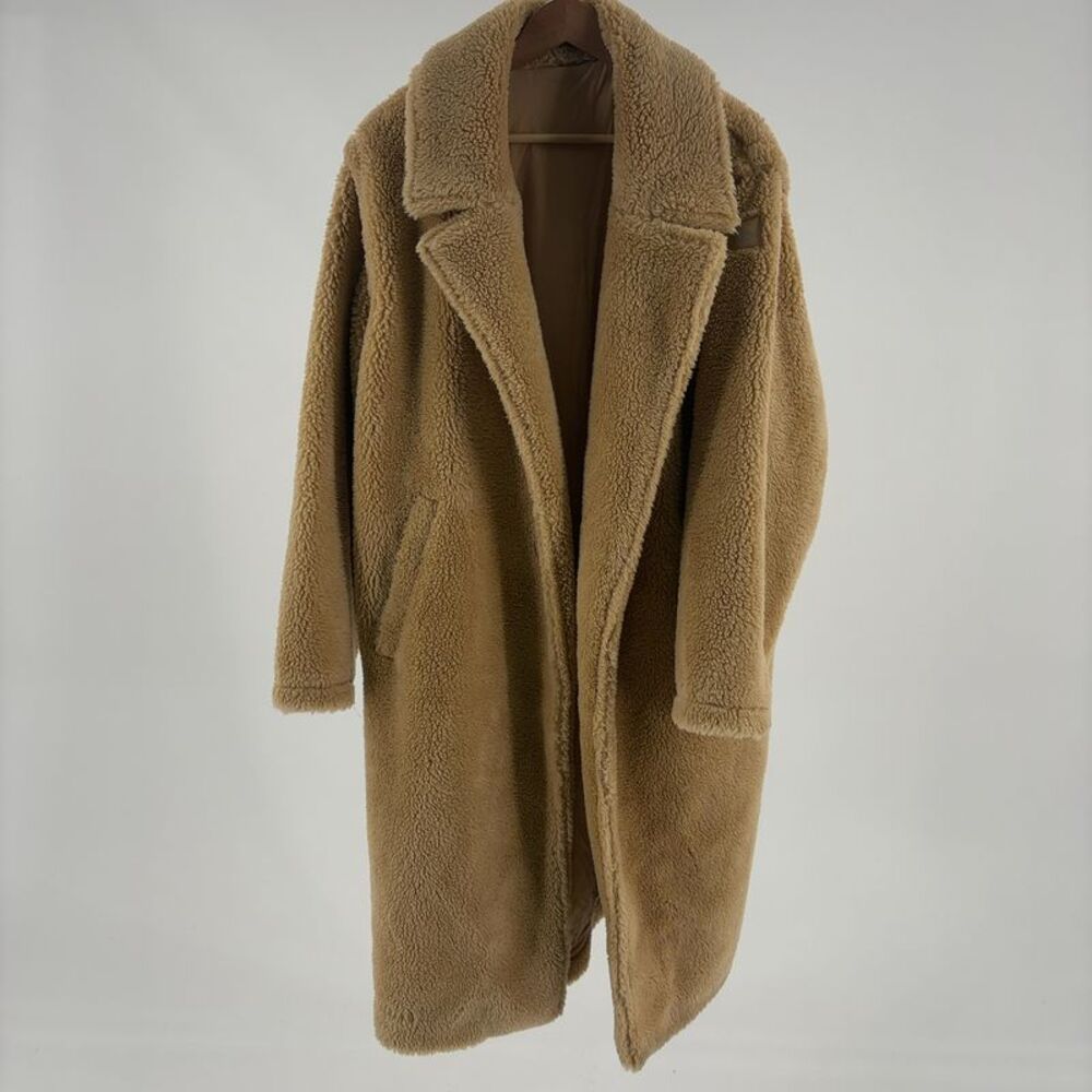 ALO Yoga Tan Plush Teddy Coat